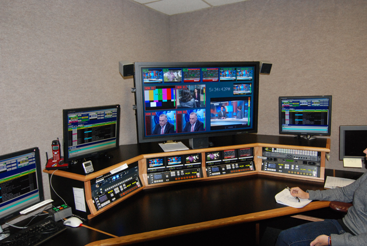 KR-60 Corner Console